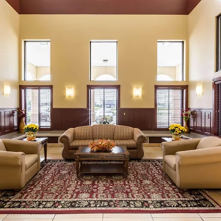 Rodeway Inn-2