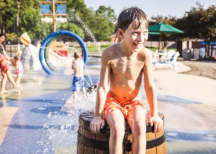 Williamsburg Woodlands Hotel & Suites, An Official Colonial Williamsburg Hotel